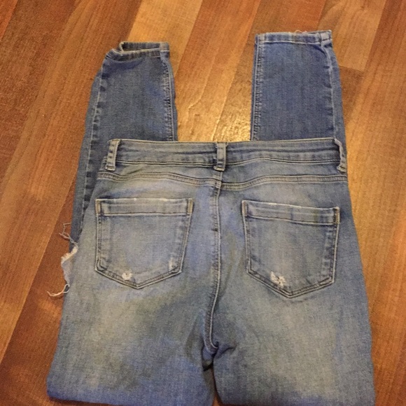 Topshop Moto destroyed skinny jeans size 28W - Picture 4 of 5